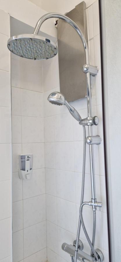 Diaz Rooms Лече Екстериор снимка