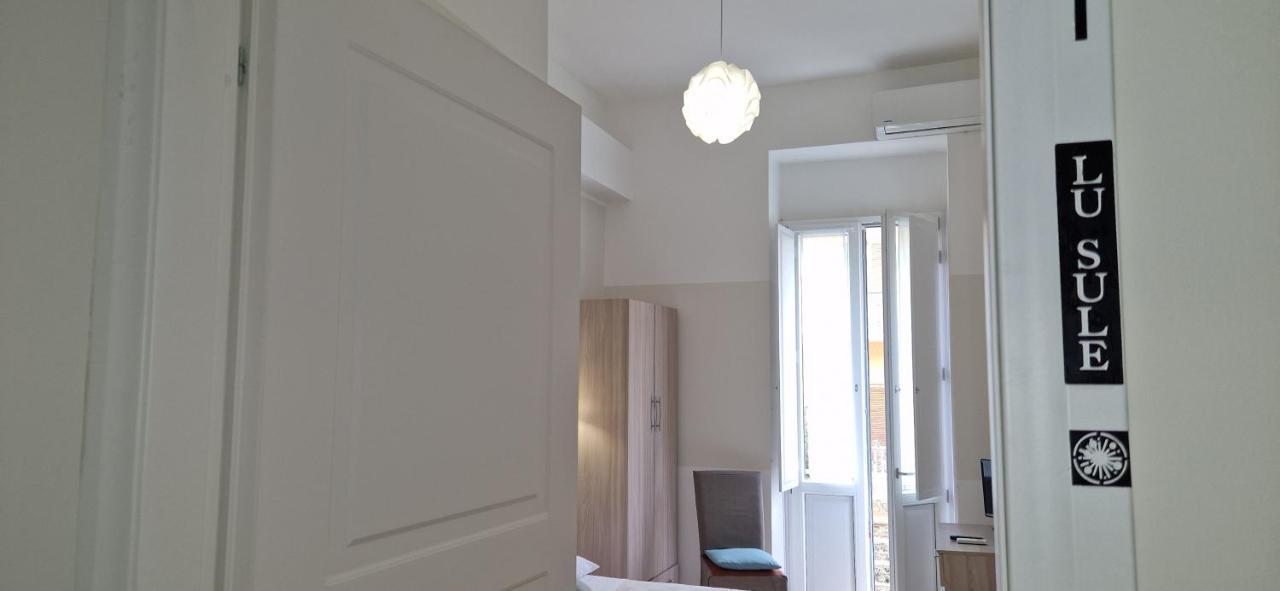 Diaz Rooms Лече Екстериор снимка